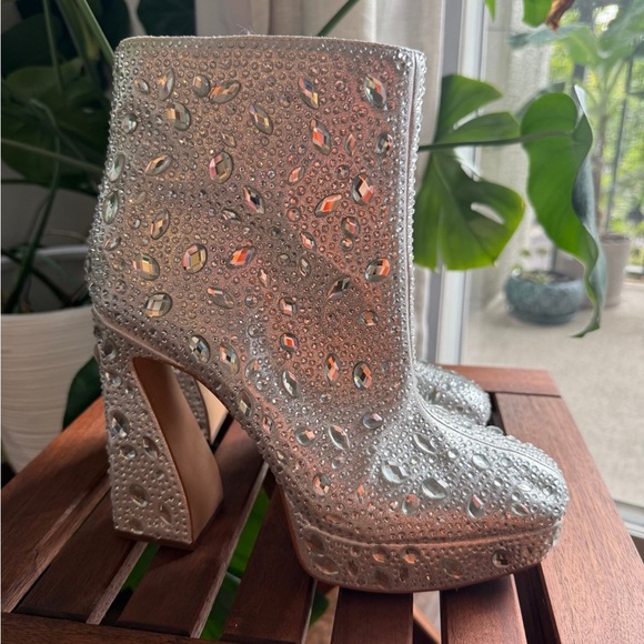 Jessica Simpson Silver Embellished Heeled Boots - Picture 3 of 8